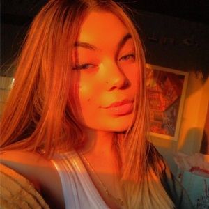 Meet your Posher, Clarabel